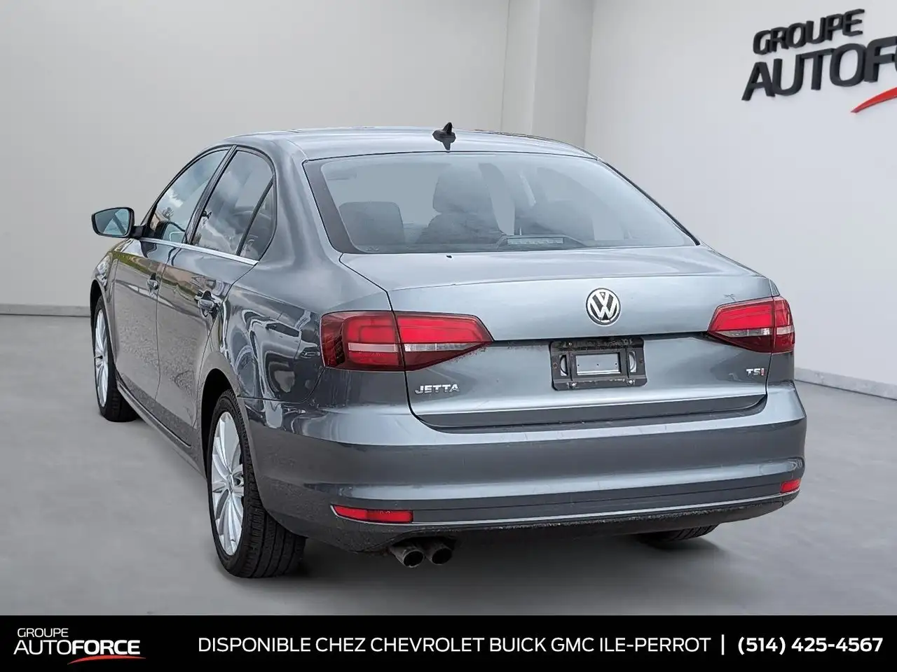 Volkswagen Jetta снимка Volkswagen Jetta