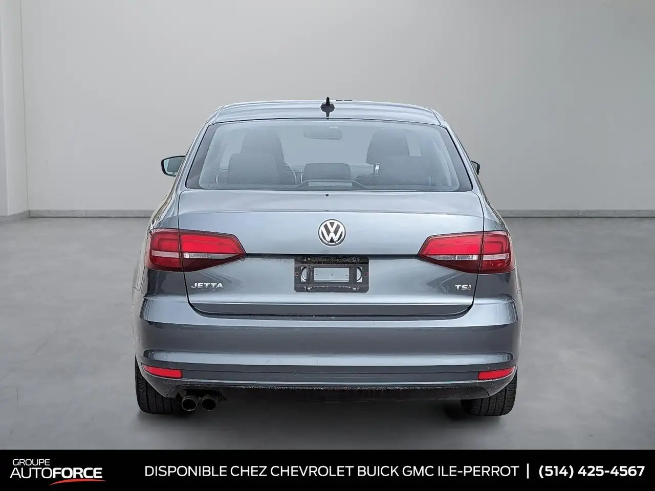 Volkswagen Jetta снимка Volkswagen Jetta