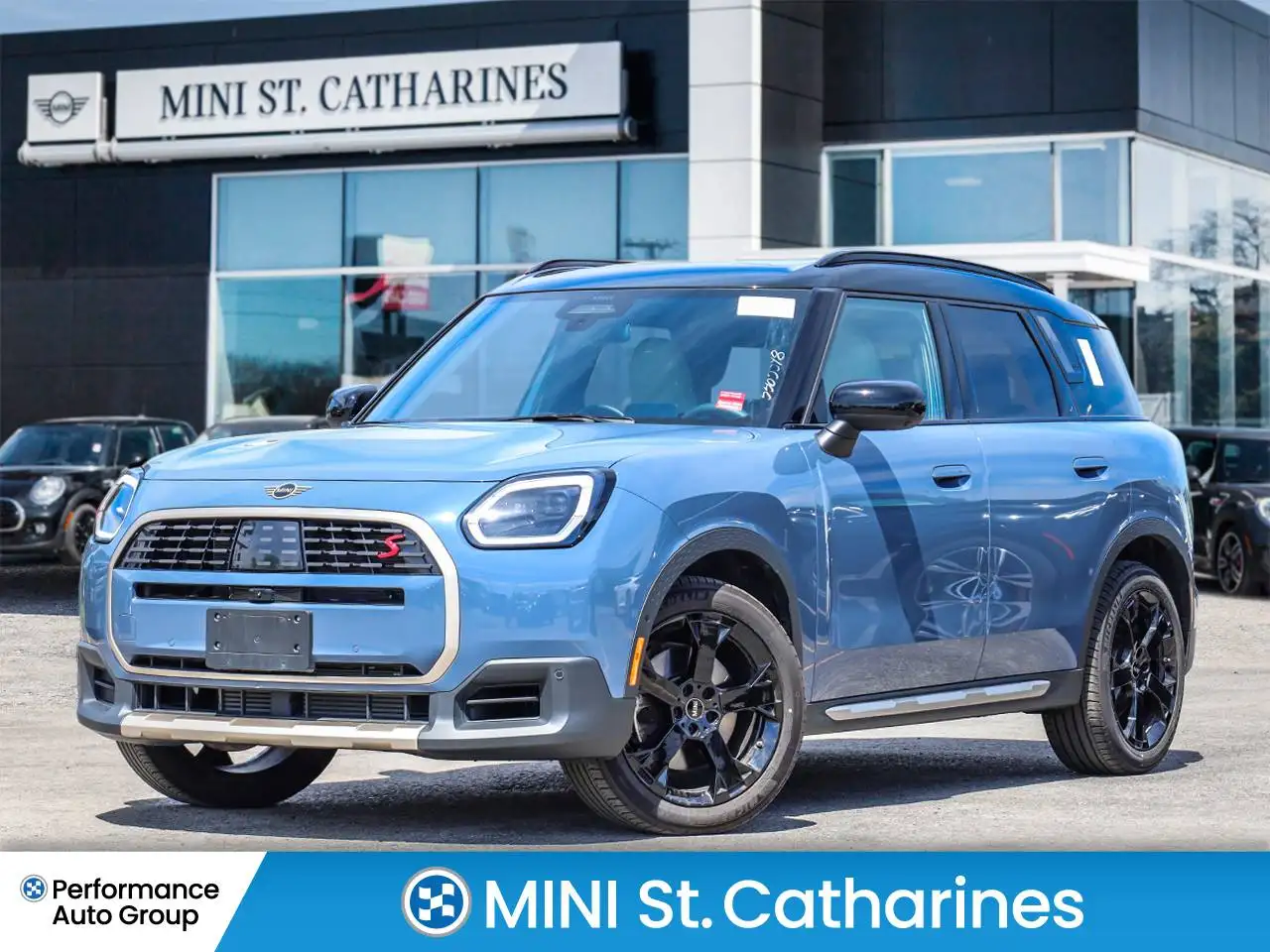 MINI Countryman снимка MINI Countryman