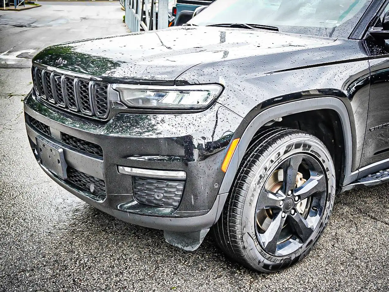 Jeep Grand Cherokee photo Jeep Grand Cherokee