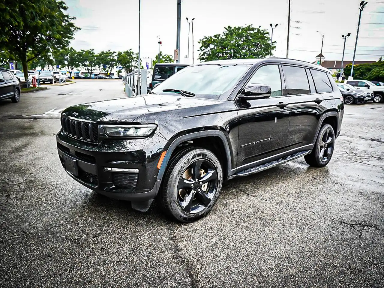 Jeep Grand Cherokee photo Jeep Grand Cherokee