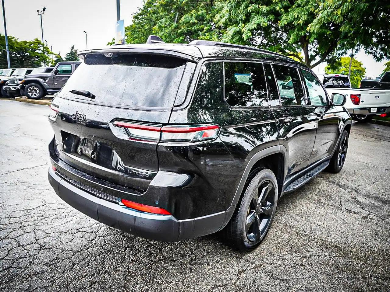 Jeep Grand Cherokee photo Jeep Grand Cherokee