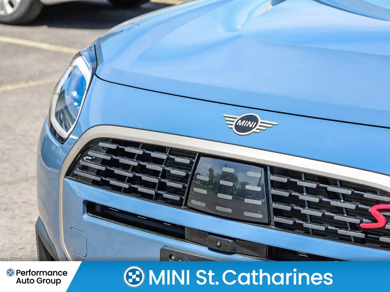 MINI Countryman снимка MINI Countryman