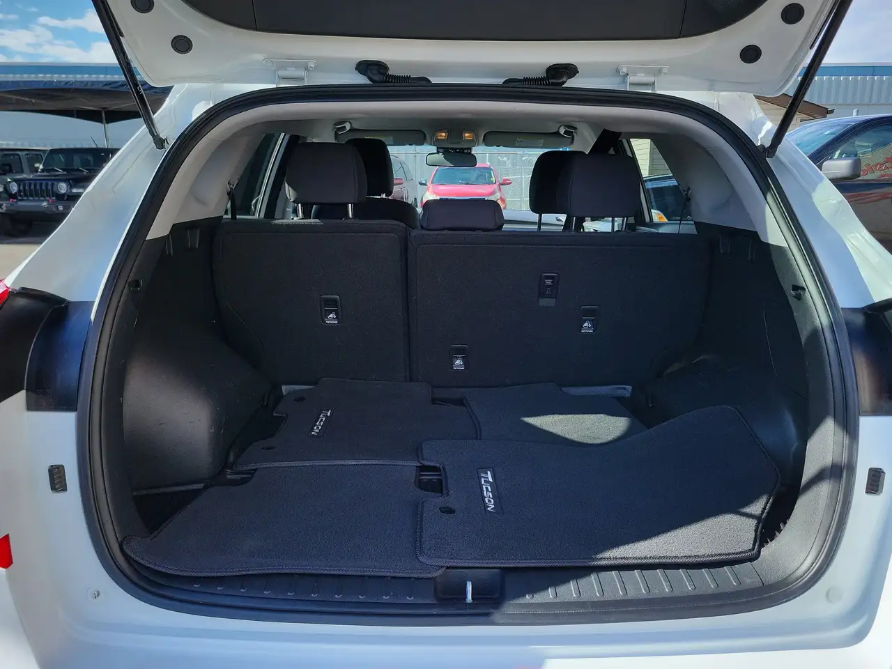 Hyundai TUCSON снимка Hyundai TUCSON