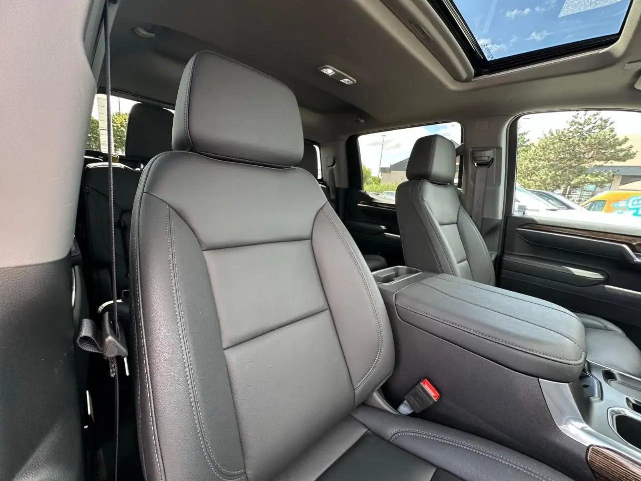 GMC Sierra 1500 снимка GMC Sierra 1500