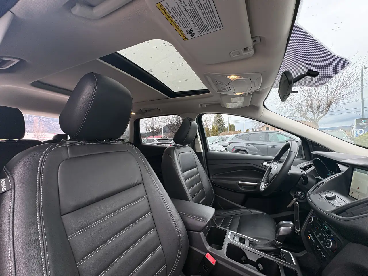 Ford Escape снимка Ford Escape
