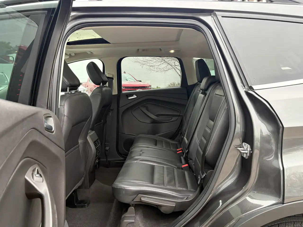 Ford Escape снимка Ford Escape