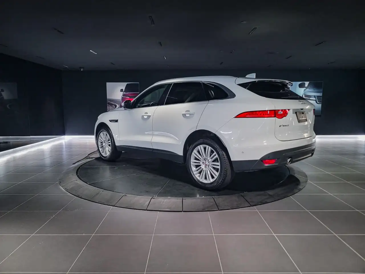 Jaguar F-Pace fotografie Jaguar F-Pace