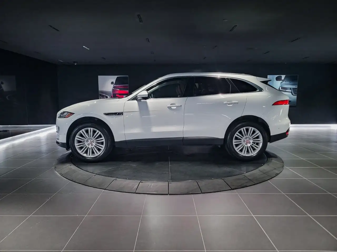 Jaguar F-Pace fotografie Jaguar F-Pace