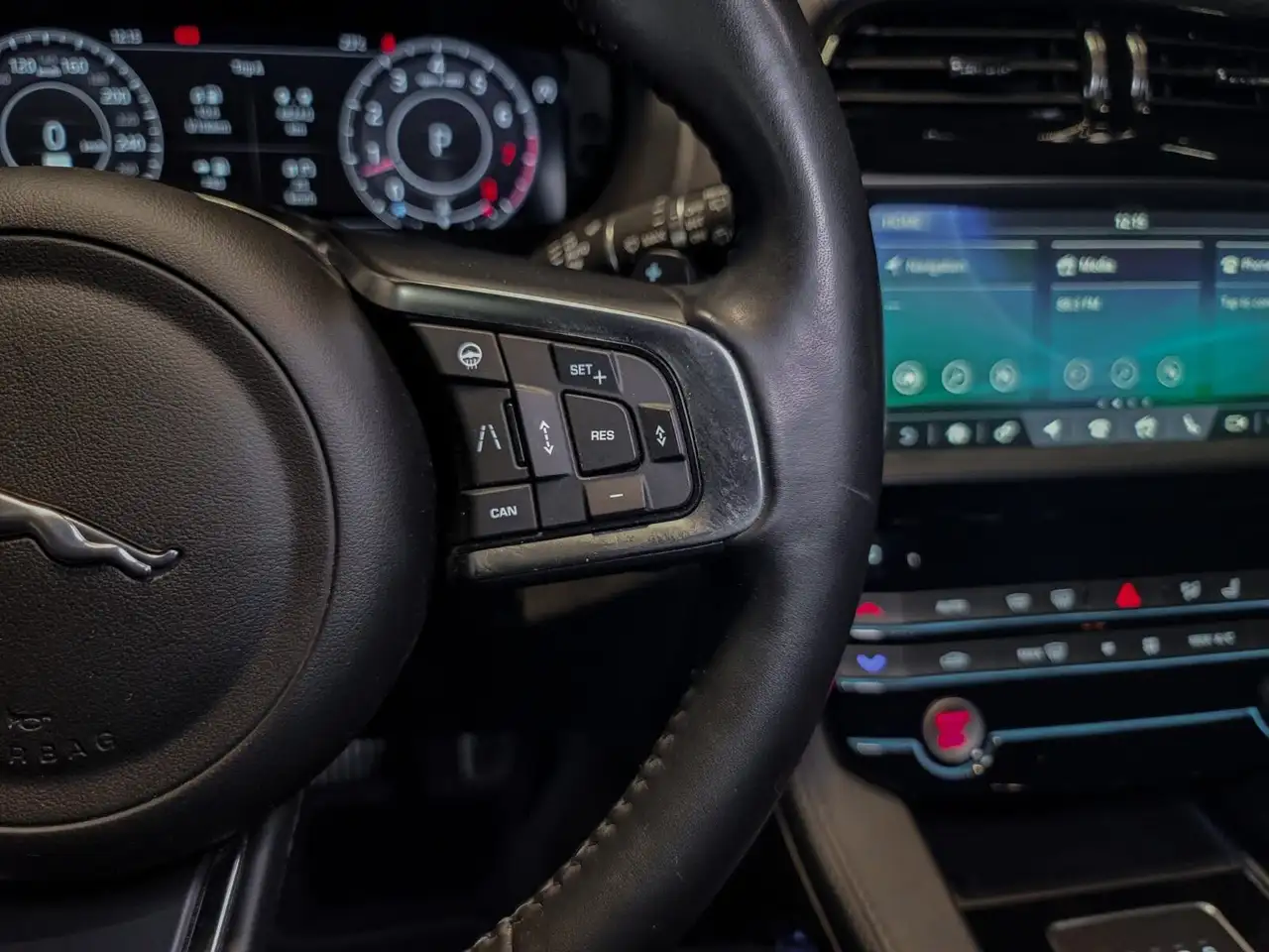 Jaguar F-Pace fotografie Jaguar F-Pace