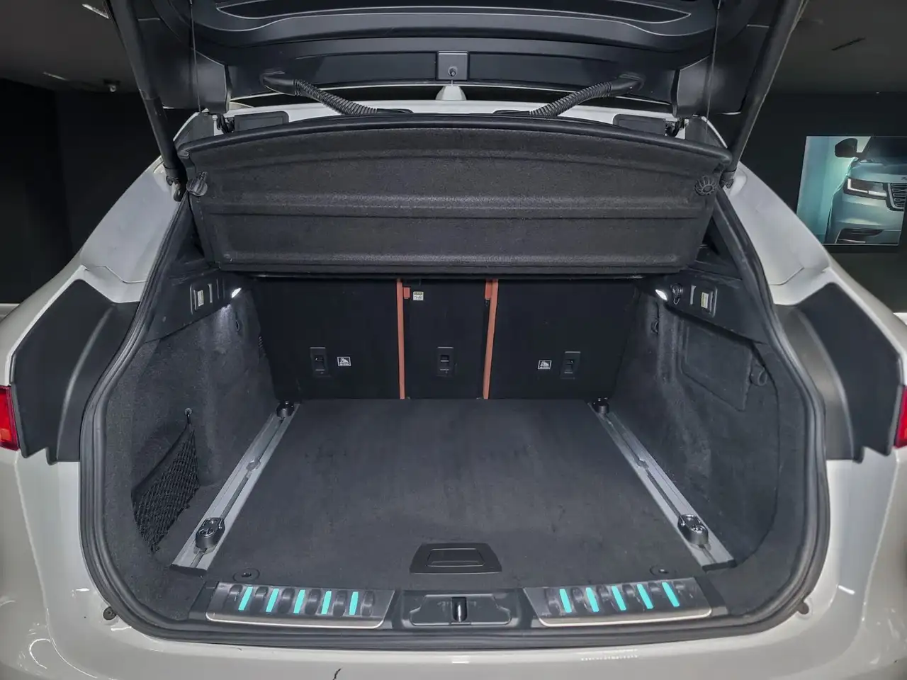 Jaguar F-Pace fotografie Jaguar F-Pace