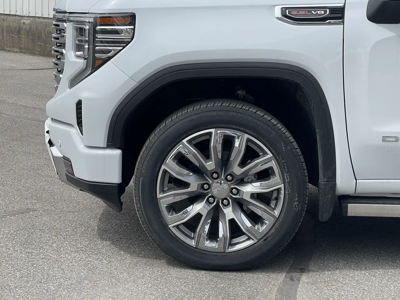 GMC Sierra 1500 photo GMC Sierra 1500