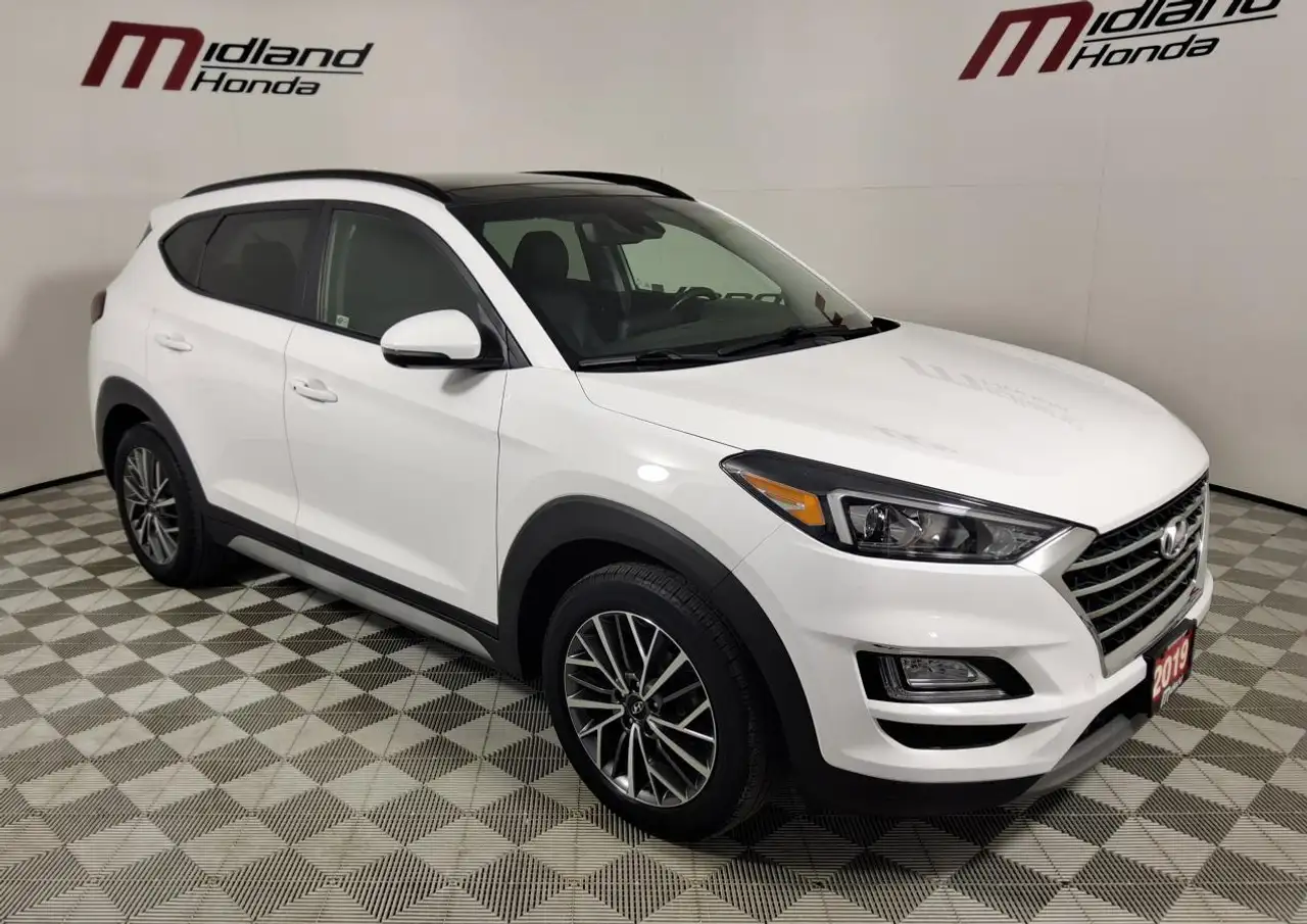 Hyundai TUCSON снимка Hyundai TUCSON
