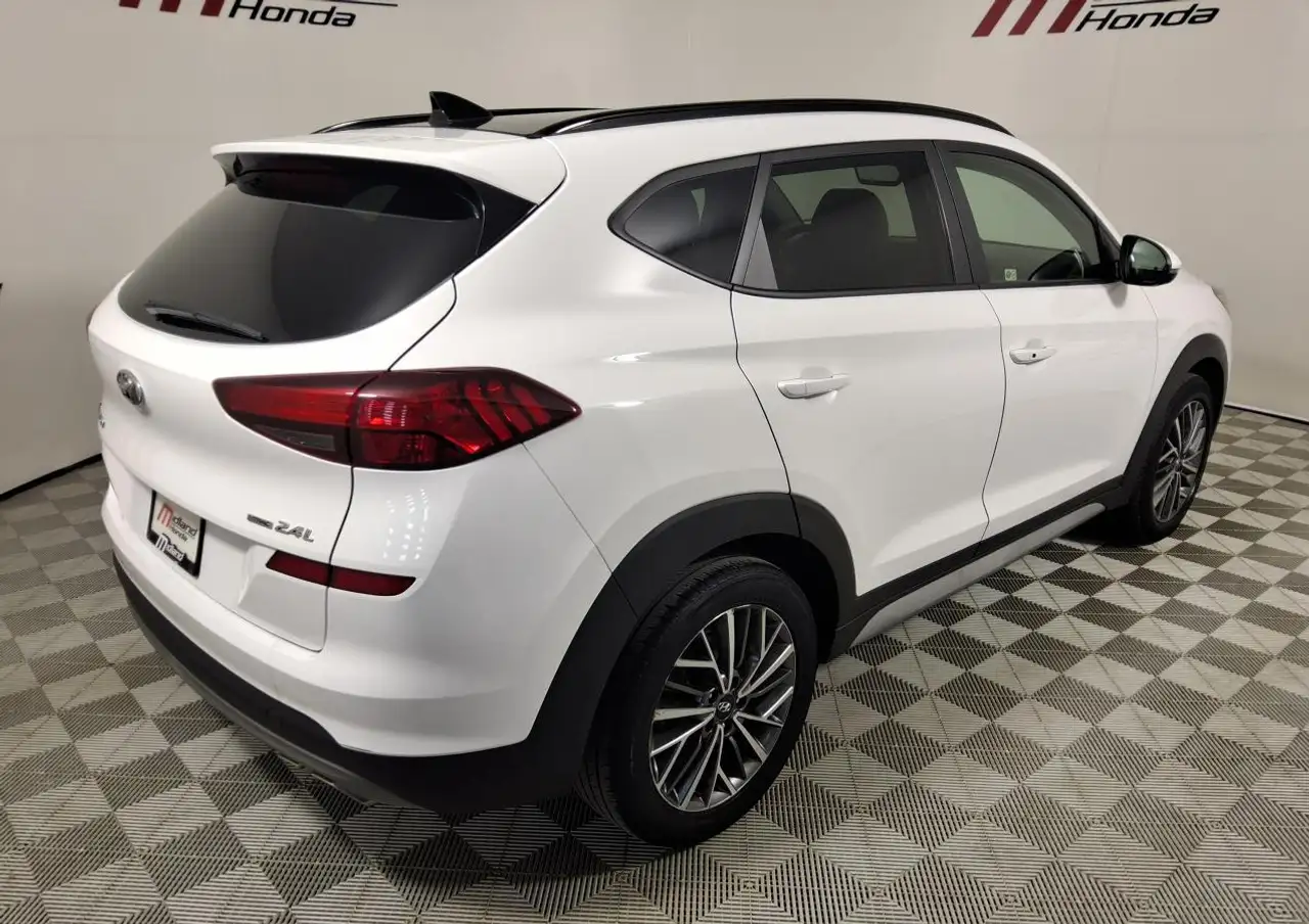 Hyundai TUCSON снимка Hyundai TUCSON