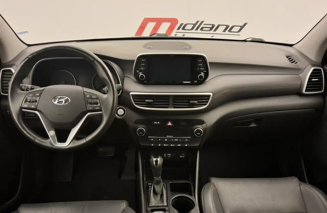 Hyundai TUCSON снимка Hyundai TUCSON