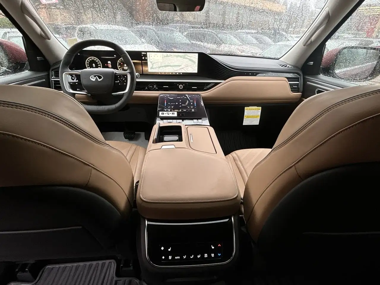 Infiniti QX80 fotografie Infiniti QX80