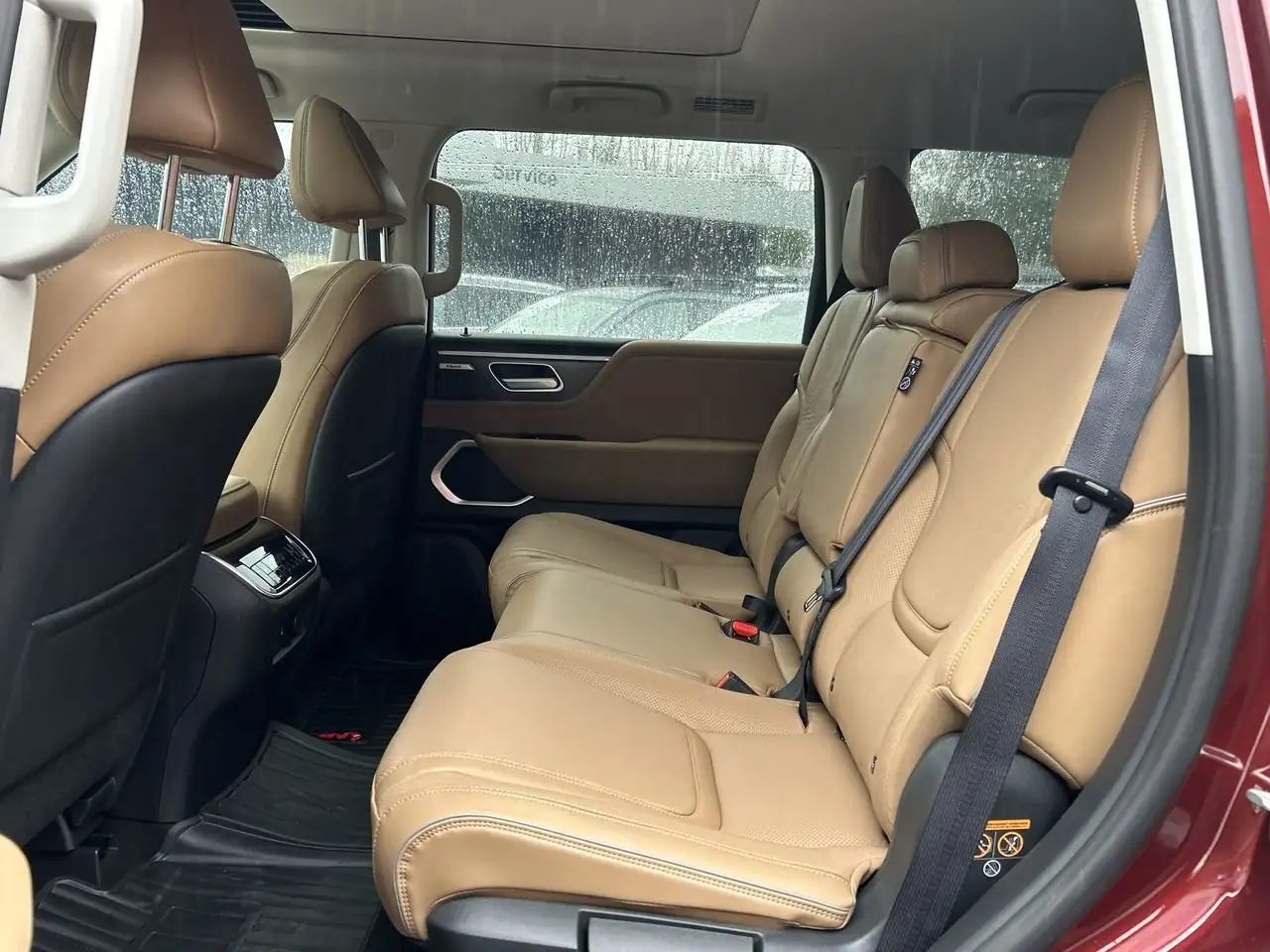 Infiniti QX80 fotografie Infiniti QX80