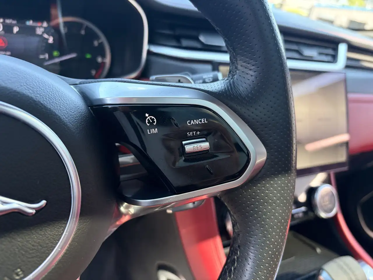 Jaguar F-Pace fotografie Jaguar F-Pace