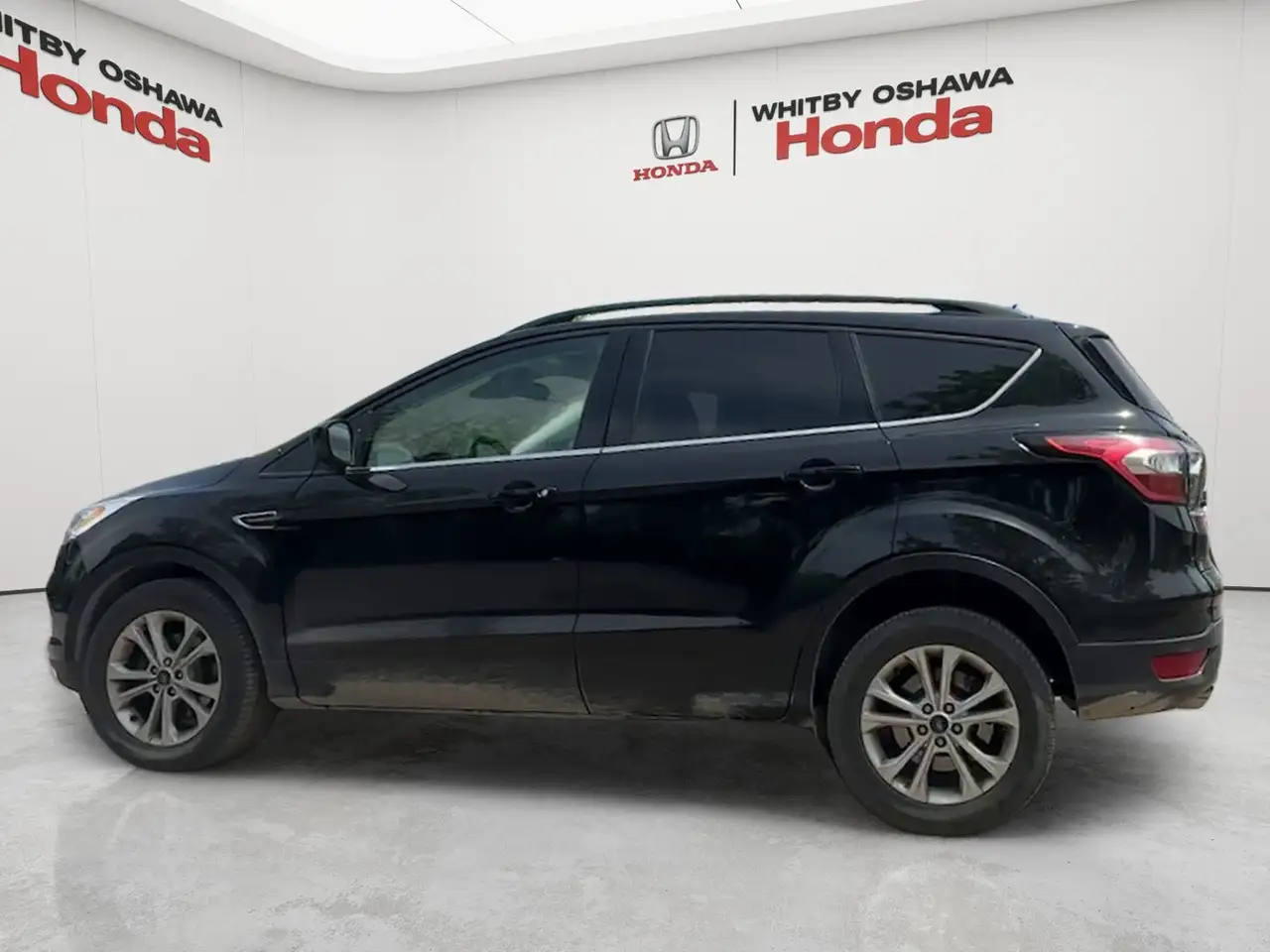 Ford Escape снимка Ford Escape