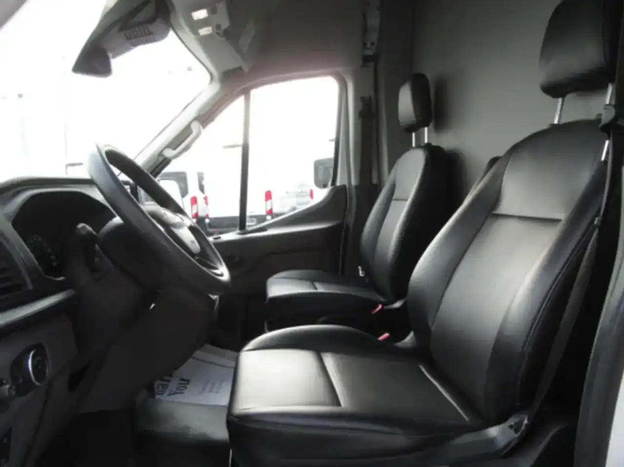 Ford Transit photo Ford Transit