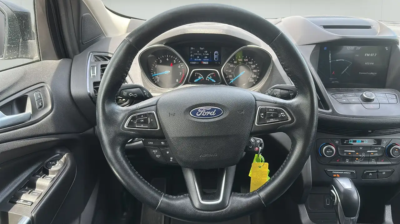 Ford Escape снимка Ford Escape