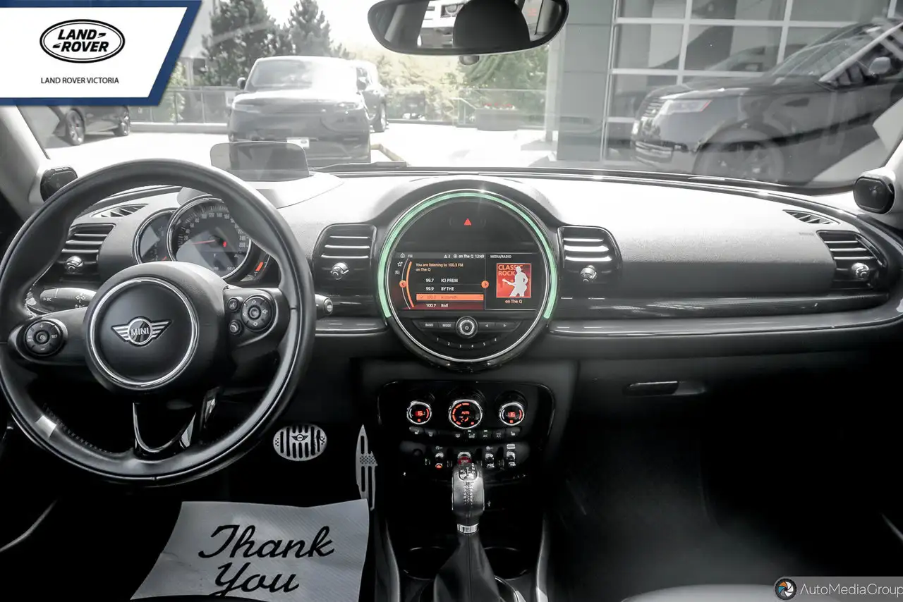 MINI Cooper Clubman снимка MINI Cooper Clubman