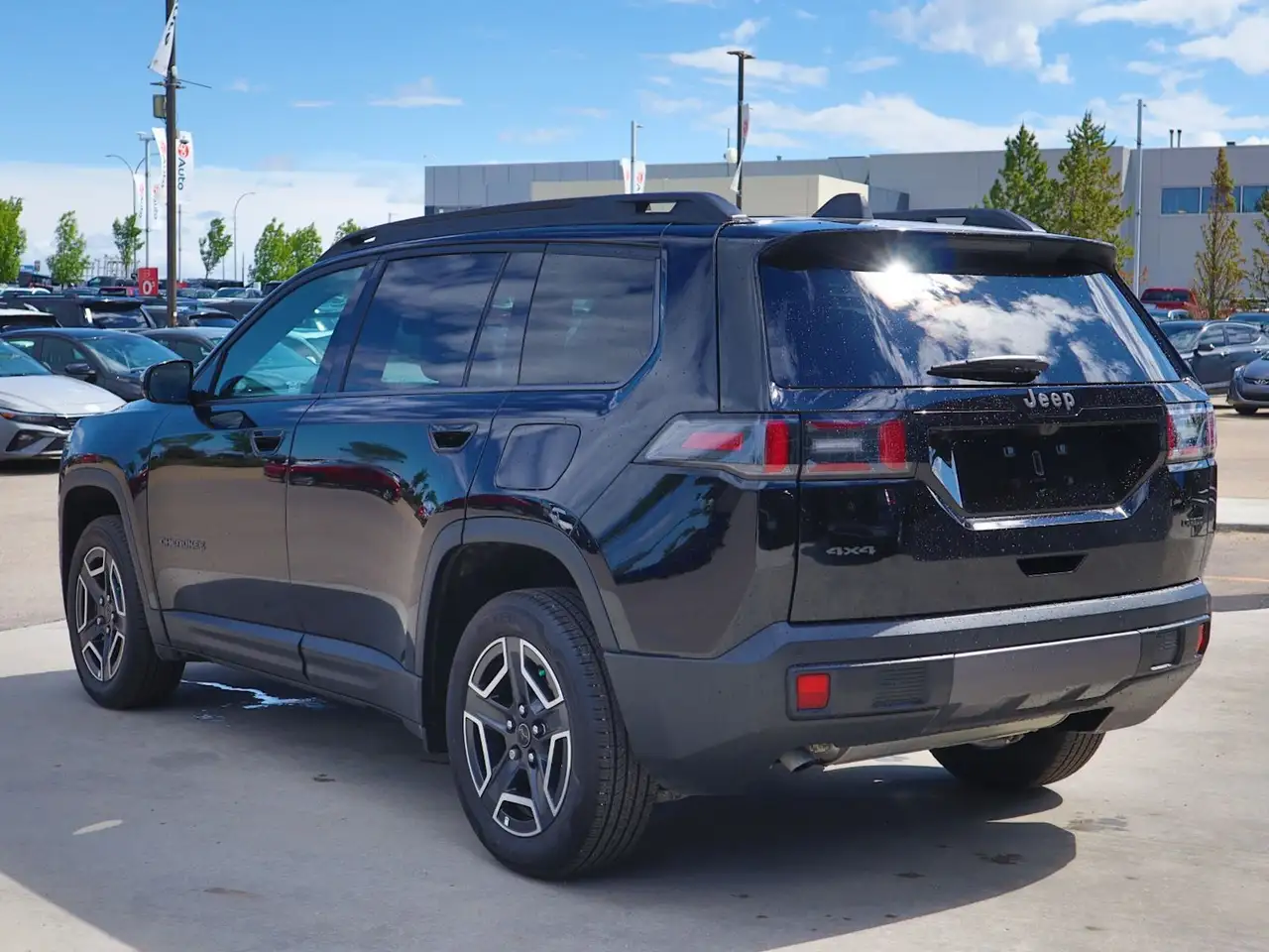 Jeep Cherokee снимка Jeep Cherokee
