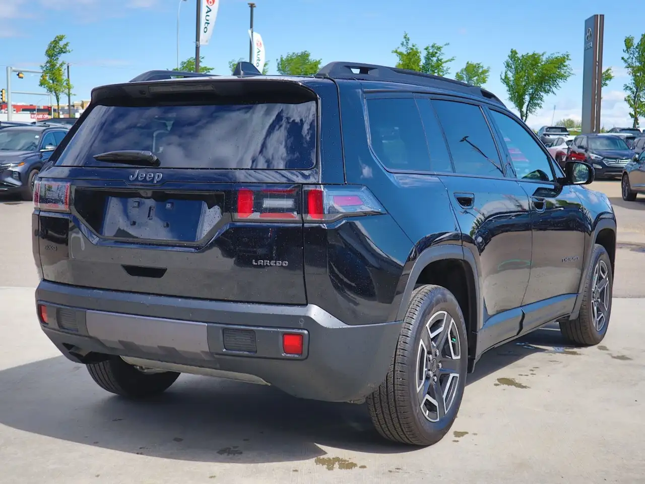 Jeep Cherokee снимка Jeep Cherokee