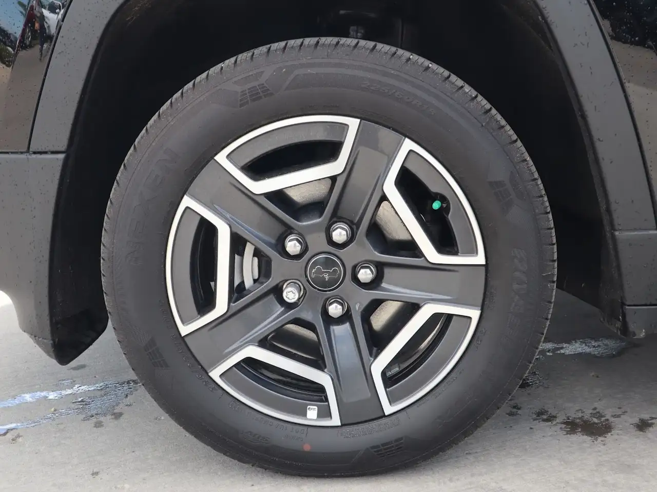 Jeep Cherokee снимка Jeep Cherokee