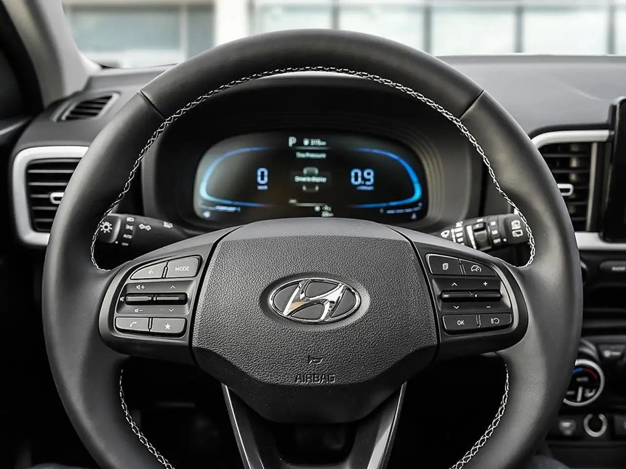 Hyundai Venue снимка Hyundai Venue