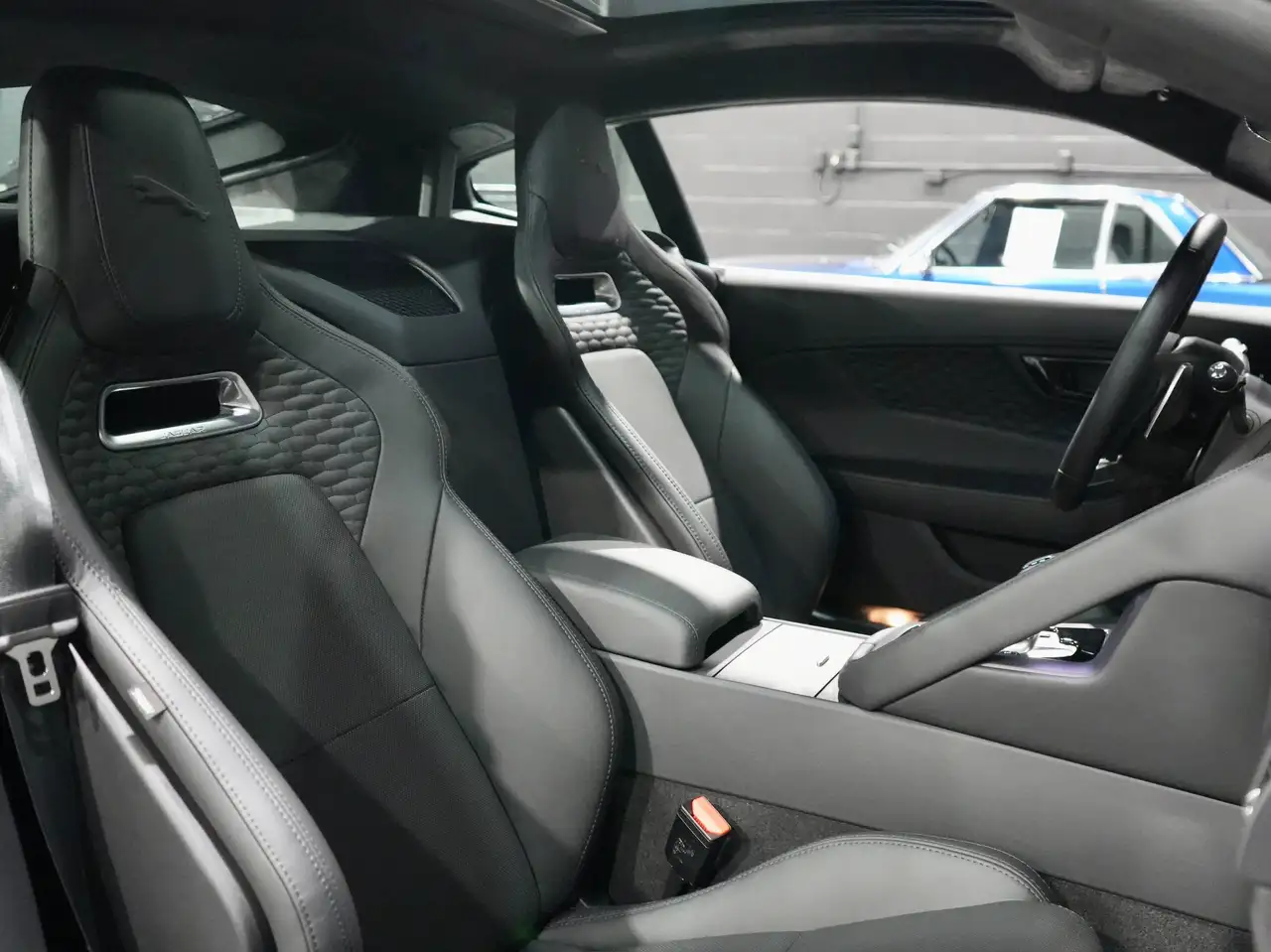 Jaguar F-Type fotografie Jaguar F-Type