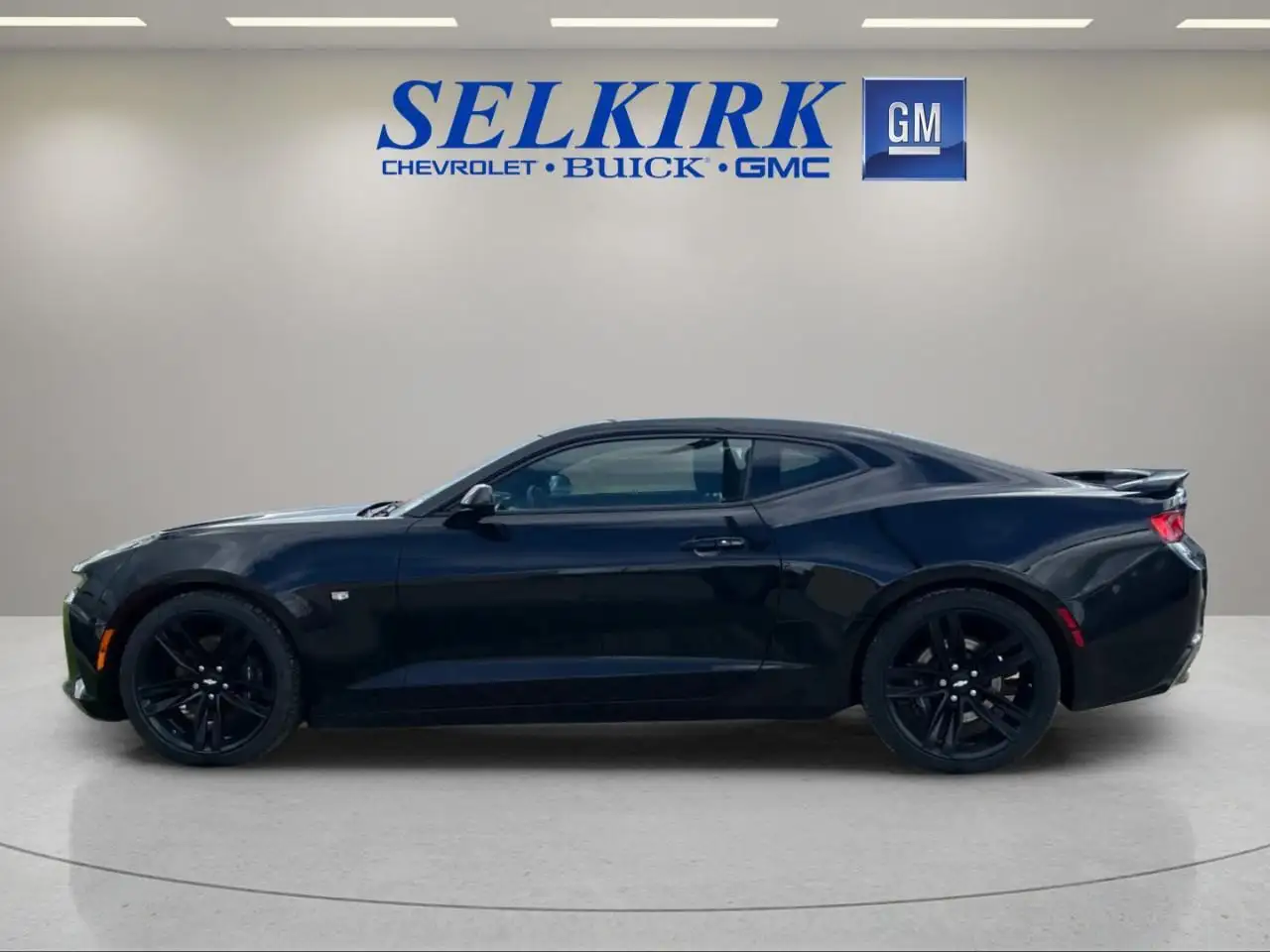 Chevrolet Camaro снимка Chevrolet Camaro