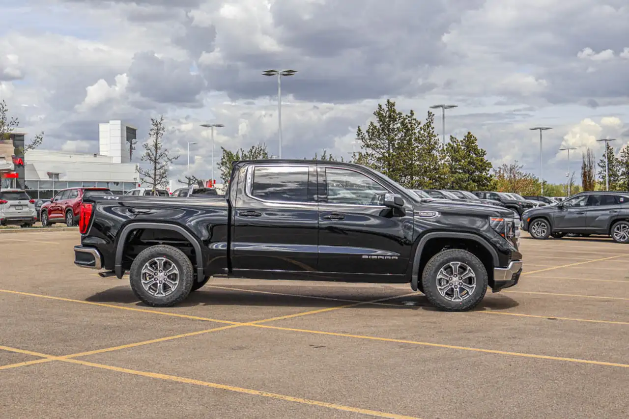 GMC Sierra 1500 снимка GMC Sierra 1500