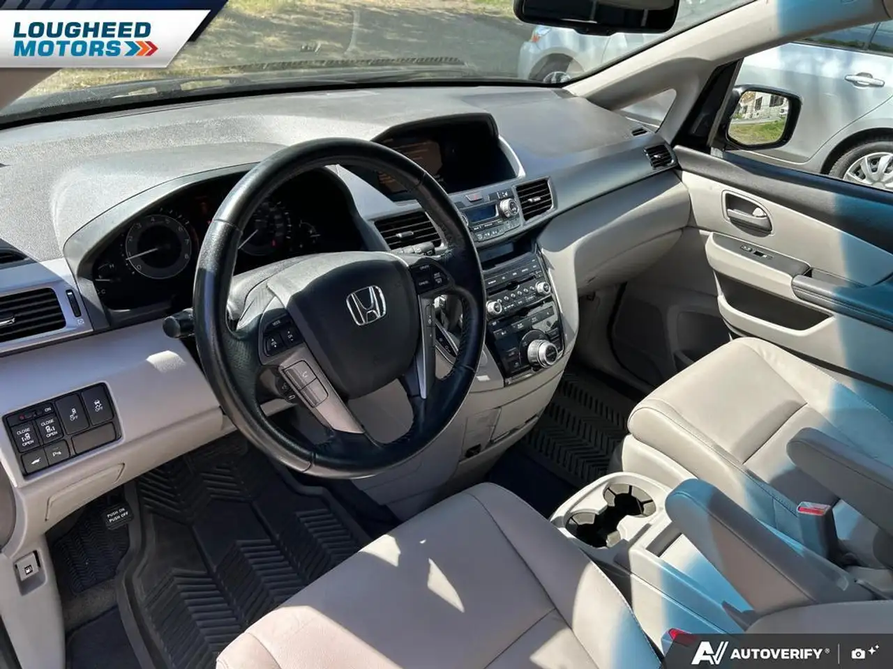 Honda Odyssey photo Honda Odyssey