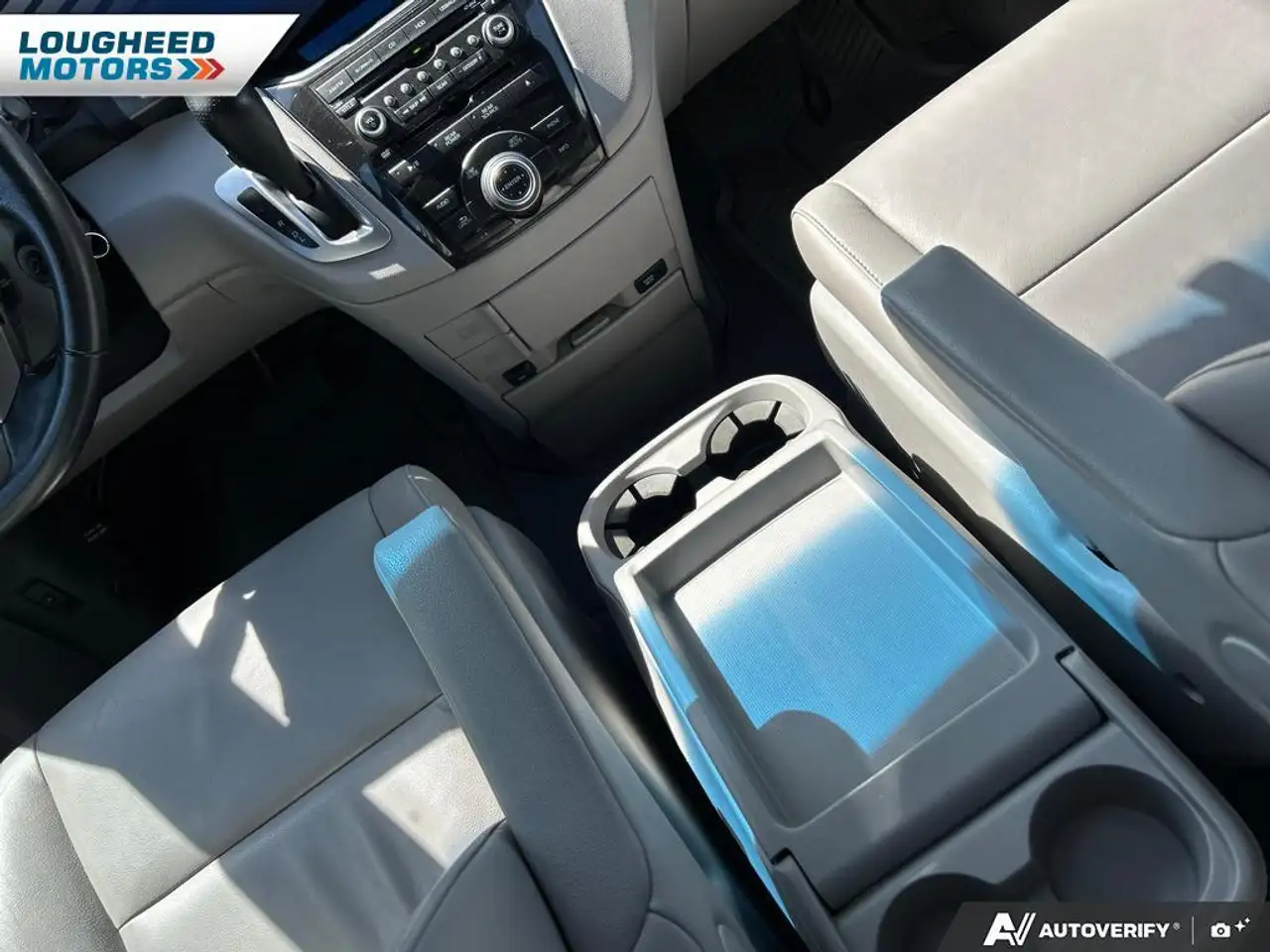 Honda Odyssey photo Honda Odyssey