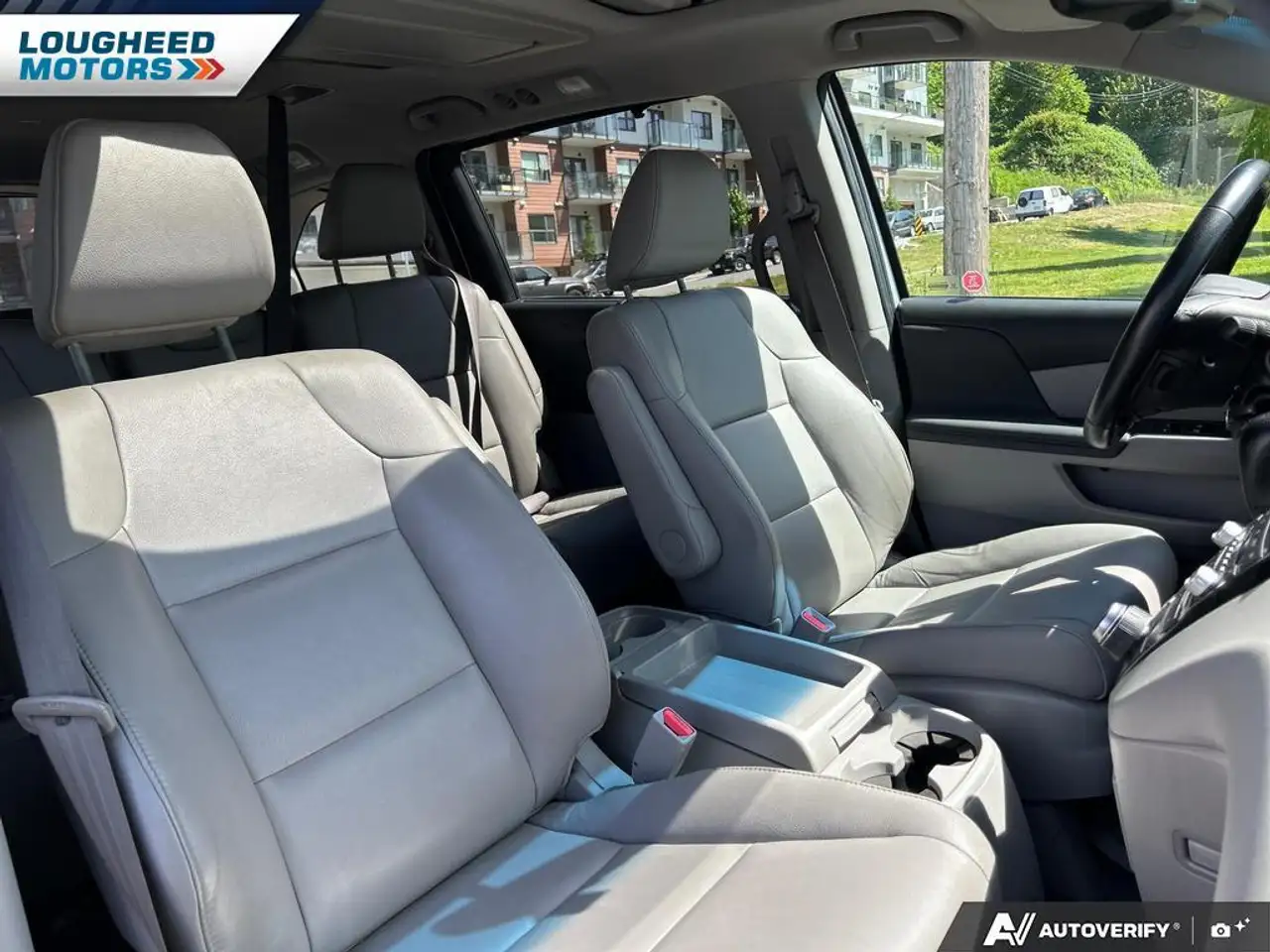 Honda Odyssey photo Honda Odyssey