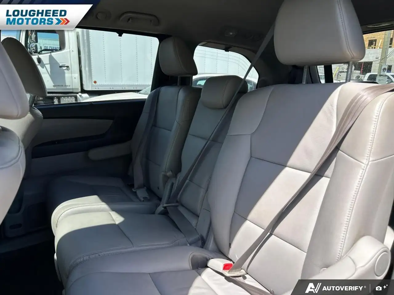 Honda Odyssey photo Honda Odyssey