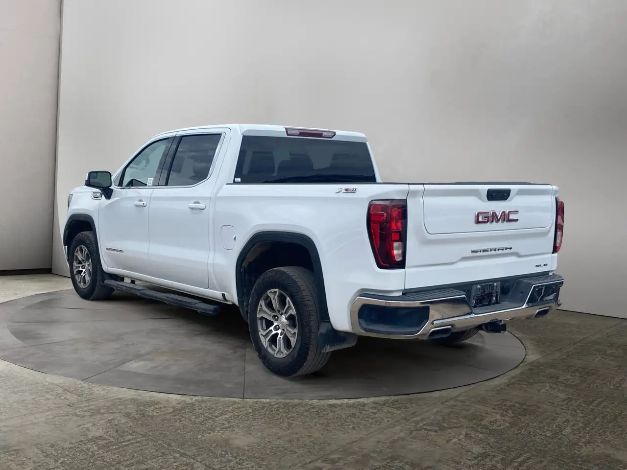 GMC Sierra 1500 снимка GMC Sierra 1500