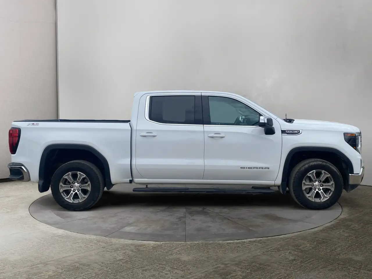 GMC Sierra 1500 снимка GMC Sierra 1500