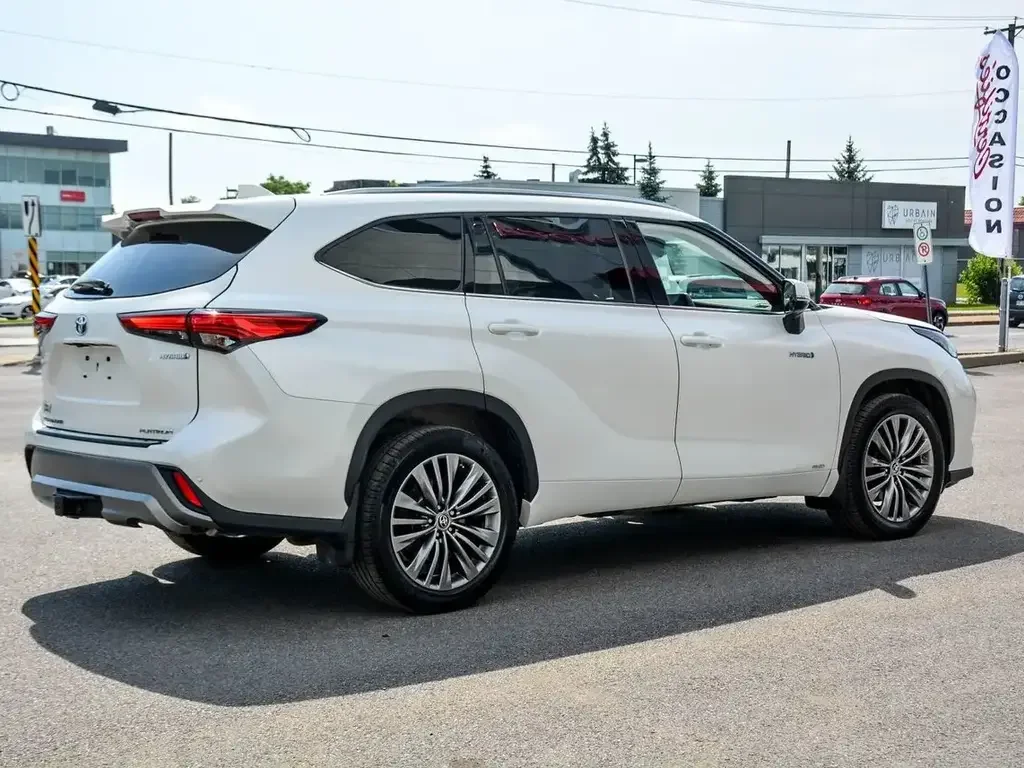 Toyota Highlander снимка Toyota Highlander