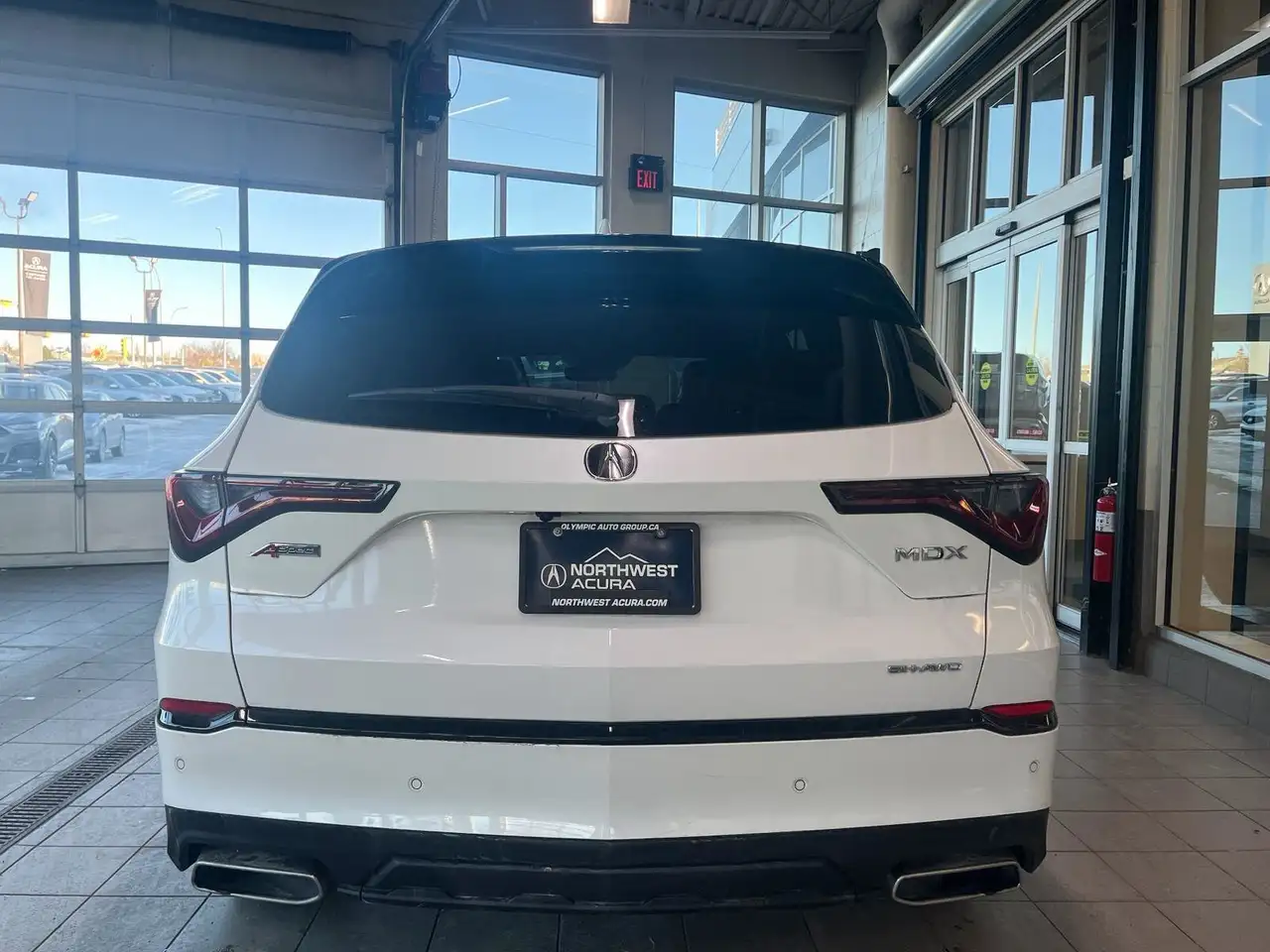 Acura MDX снимка Acura MDX