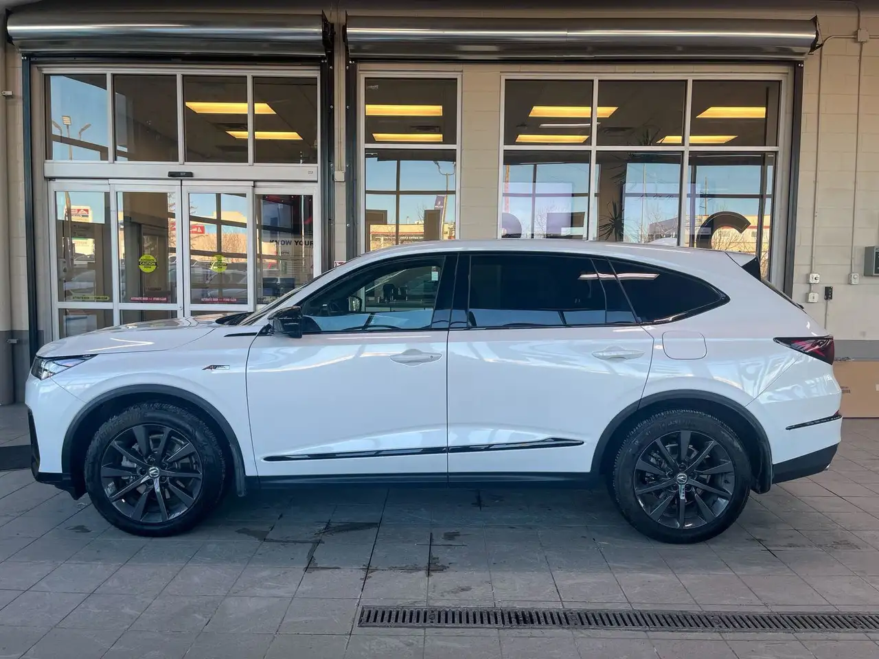 Acura MDX снимка Acura MDX