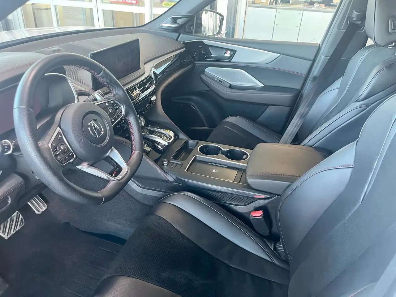 Acura MDX снимка Acura MDX