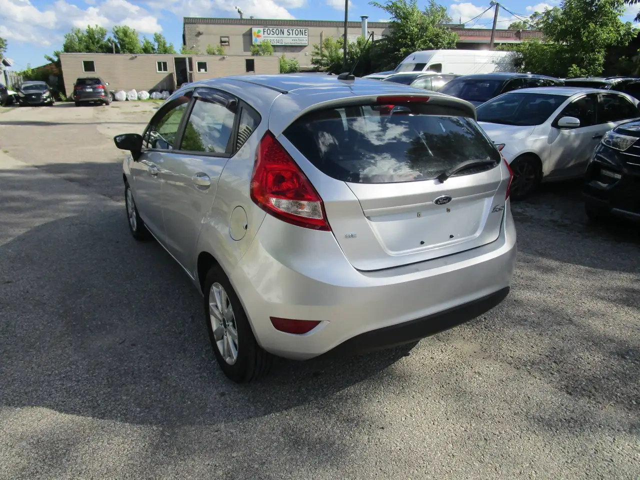 Ford Fiesta photo Ford Fiesta