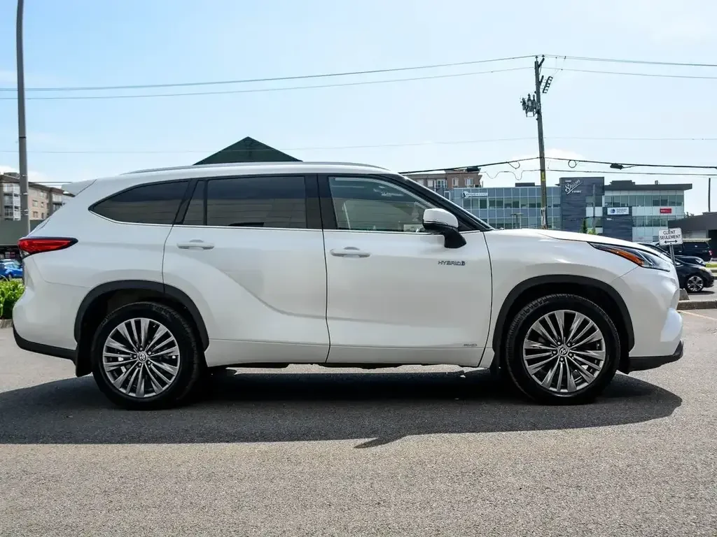 Toyota Highlander снимка Toyota Highlander