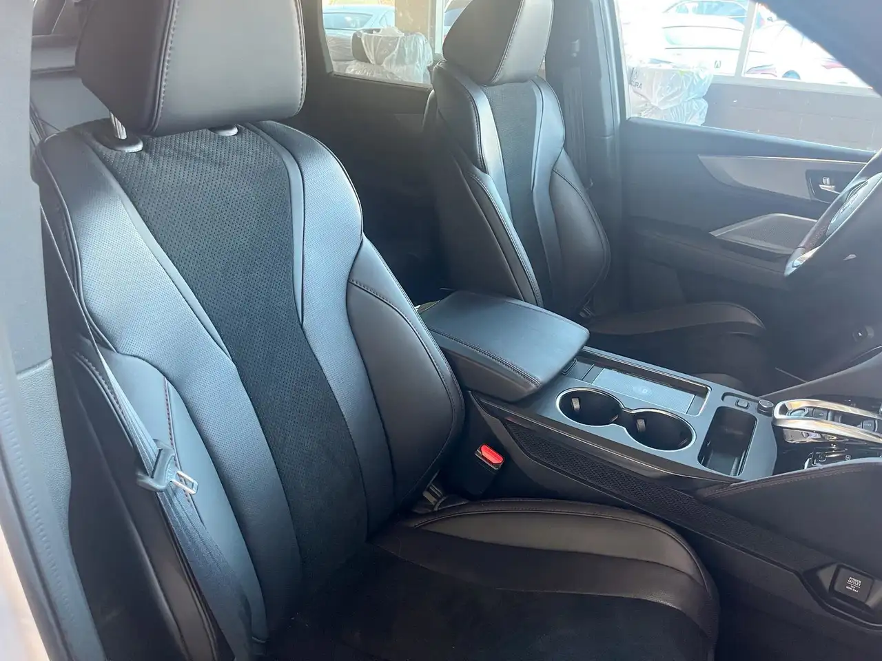 Acura MDX снимка Acura MDX