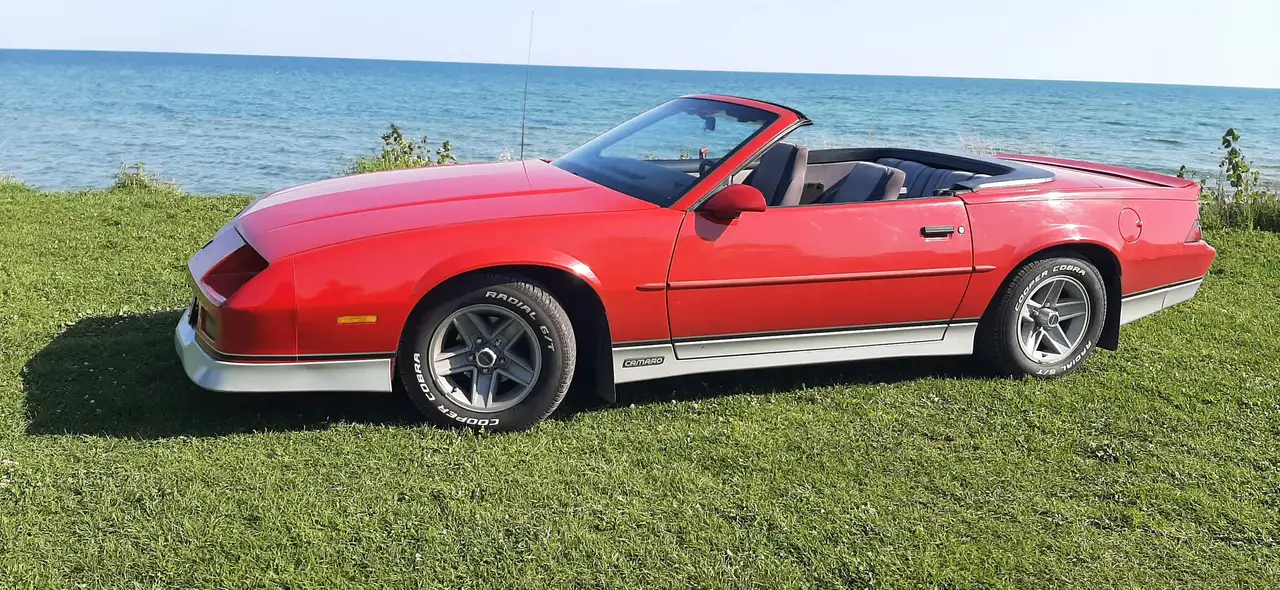 Chevrolet Camaro photo Chevrolet Camaro