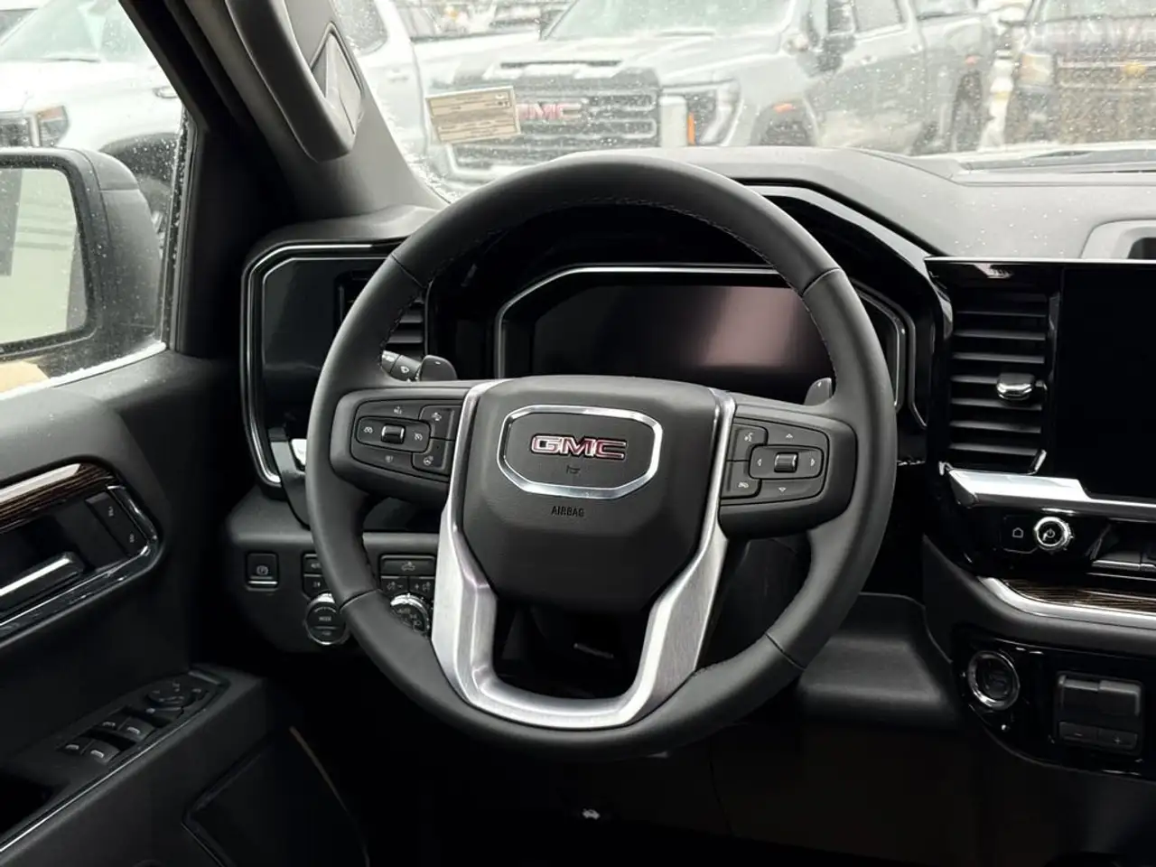 GMC Sierra 1500 снимка GMC Sierra 1500
