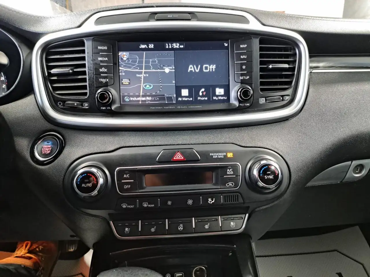 Kia Sorento снимка Kia Sorento