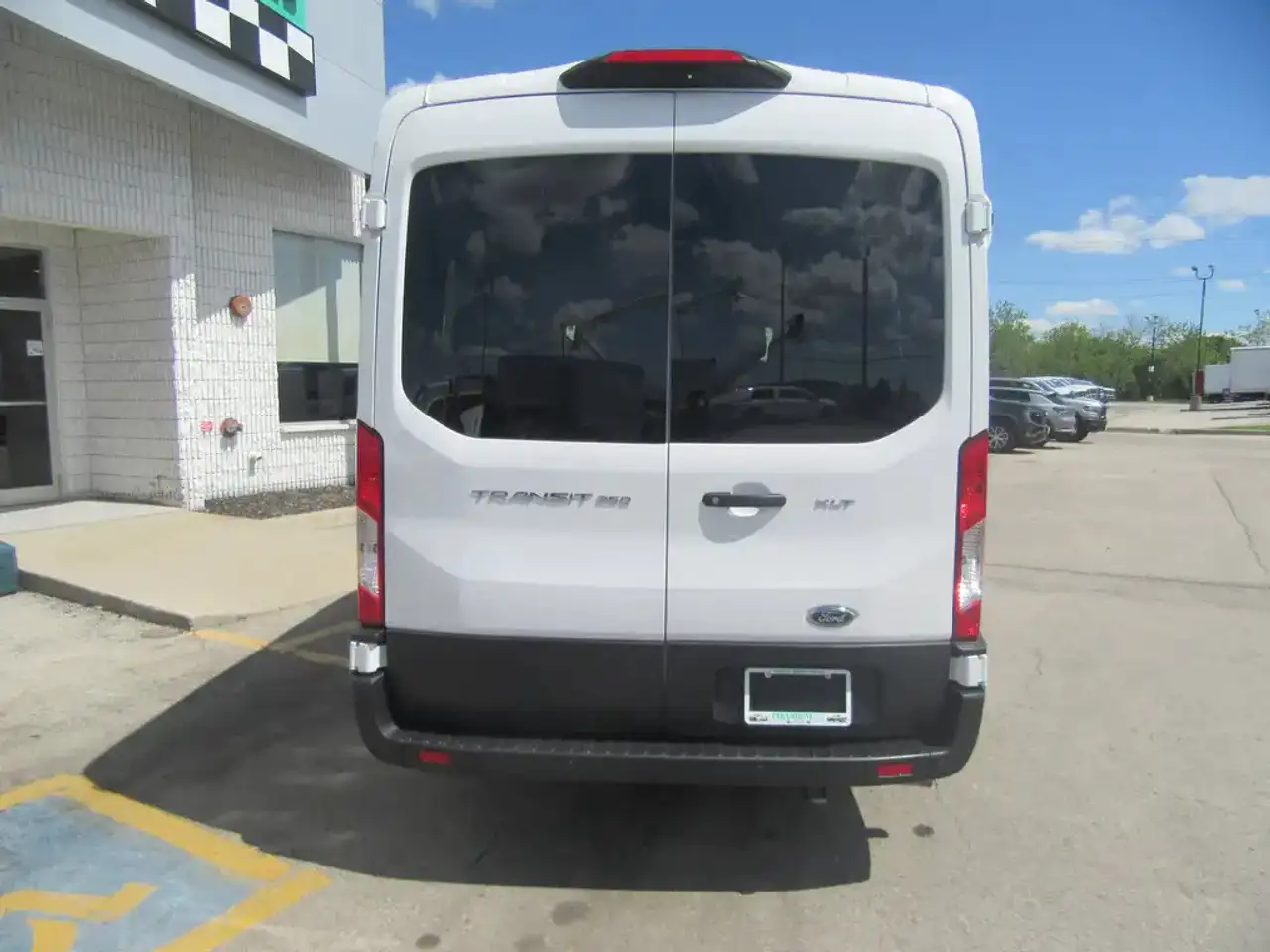 Ford Transit photo Ford Transit